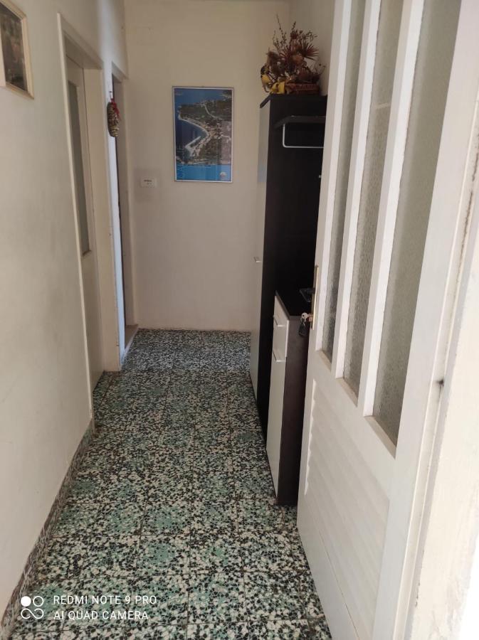 Apartments By The Sea Podgora, Makarska - 6596 外观 照片